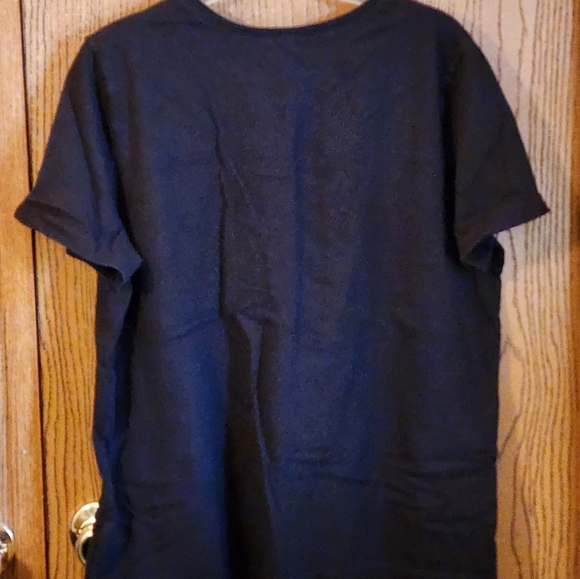 Black Christmas 🎄 T-shirt size XL 16/18 - Picture 3 of 4